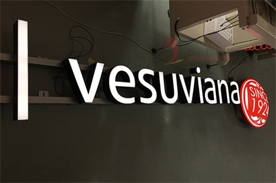 常見(jiàn)的外露發(fā)光字及特點(diǎn)